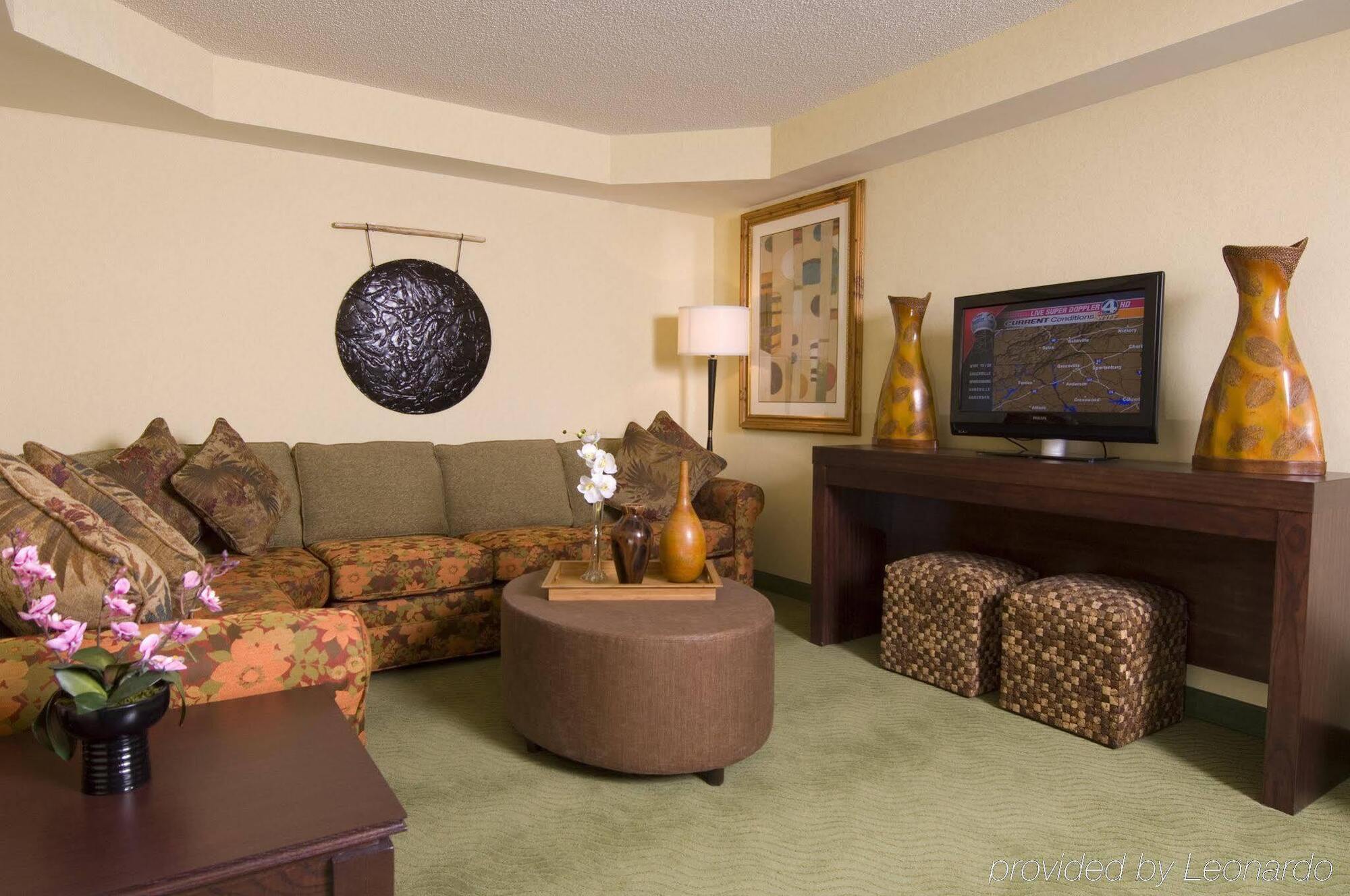Holiday Inn Express Hotel & Suites Greenville-I-85 & Woodruff Road By Ihg Kültér fotó