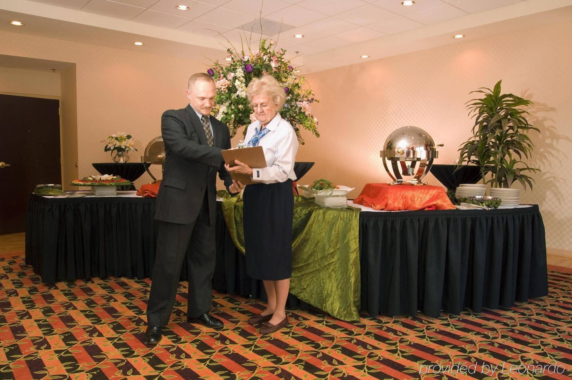 Holiday Inn Express Hotel & Suites Greenville-I-85 & Woodruff Road By Ihg Kültér fotó